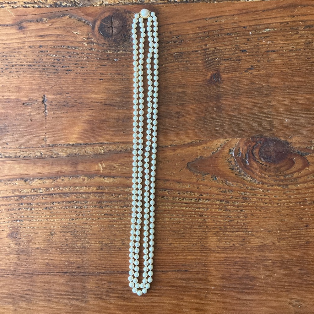 Vintage Marjorica Long Double Strand Faux Pearl Necklace - Picture 8 of 10